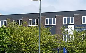 Legends Court, Wolverhampton